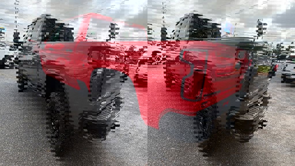 New 2026 Chevrolet Silverado 2500 ZR2 image 7