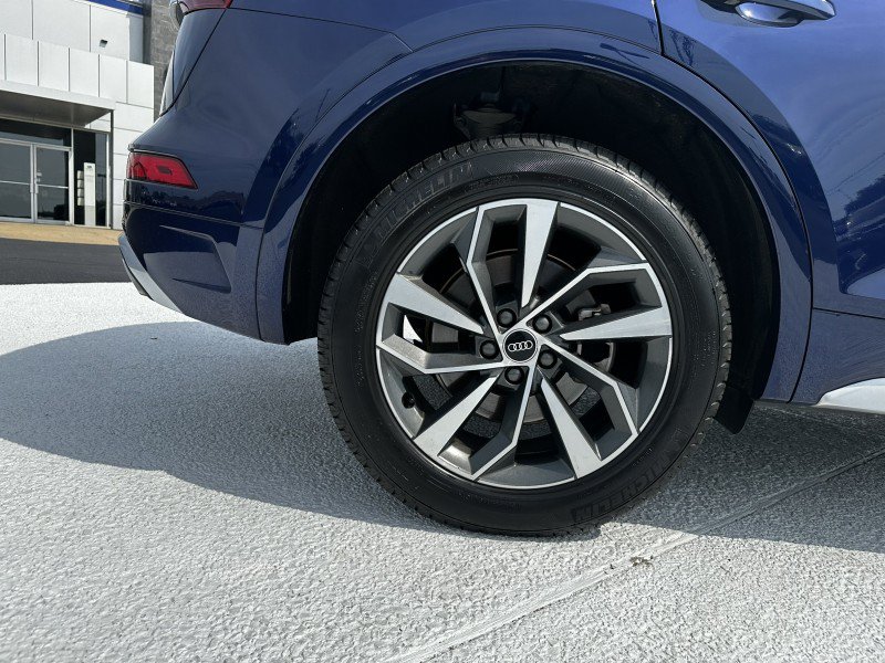 Used 2022 Audi Q5 2.0T Premium Plus AWD/4WD image 31