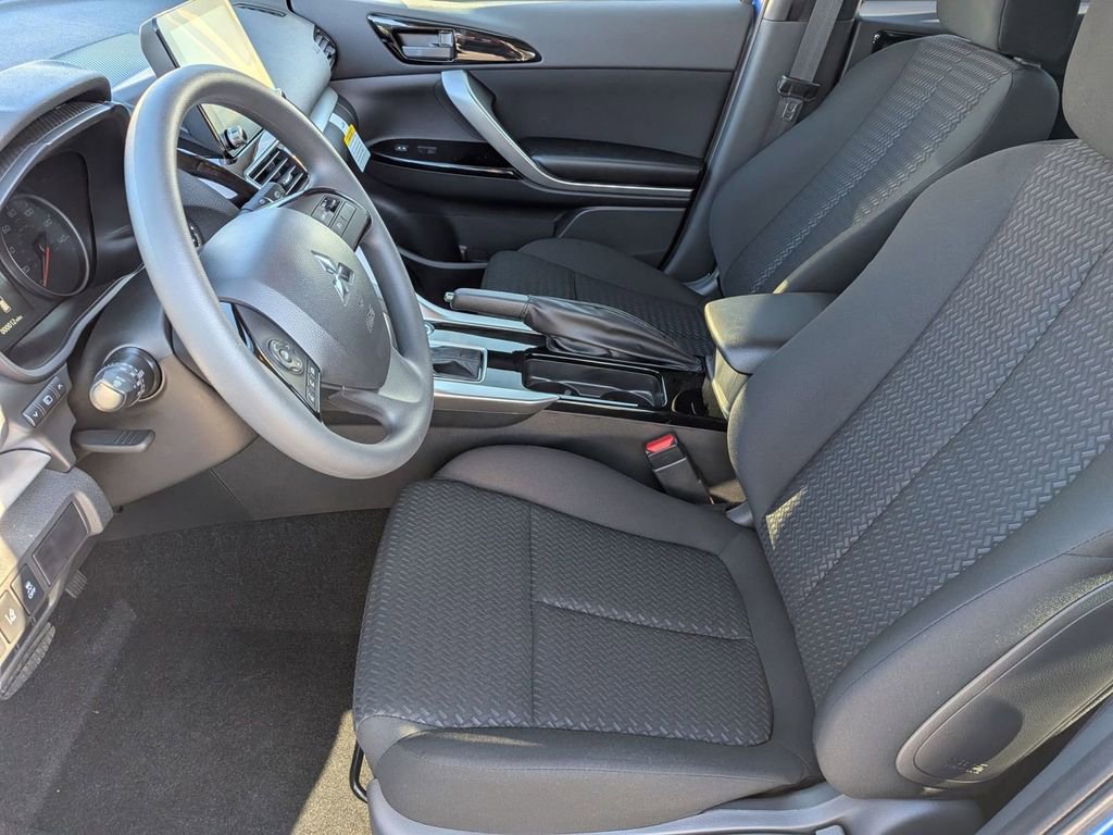 New 2026 Mitsubishi Eclipse Cross LE image 11