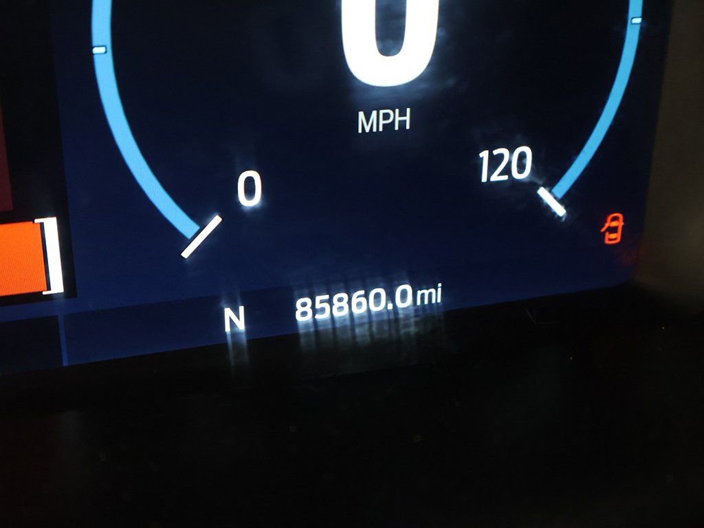 Used 2023 Ford F150 Lariat image 38