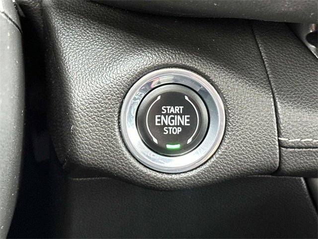 Used 2023 Buick Envision Essence w/ Sport Touring Package image 21