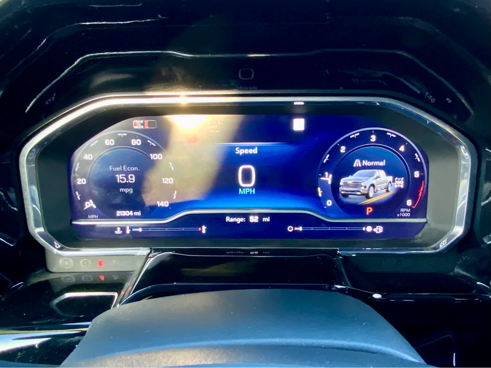 Used 2024 Chevrolet Silverado 1500 High Country w/ Technology Package image 43