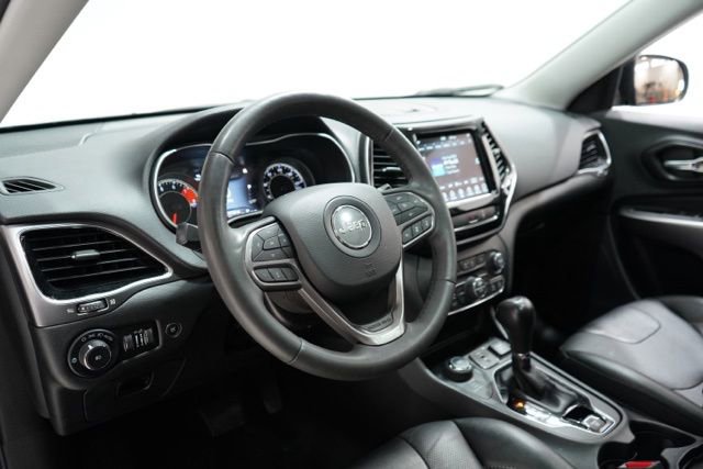 Used 2022 Jeep Cherokee Limited image 16