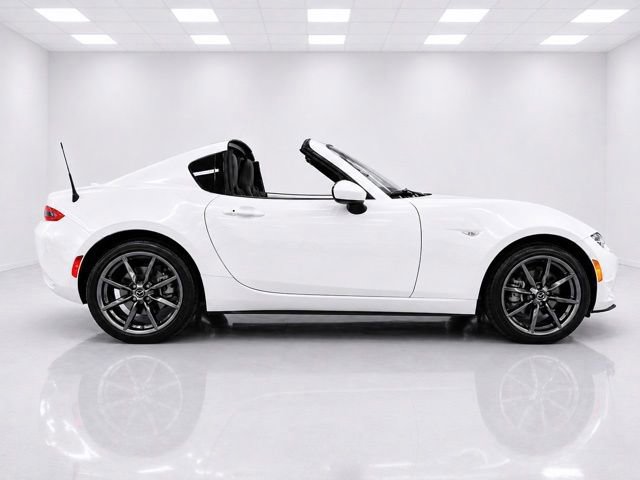 Used 2020 MAZDA MX-5 Miata RF Grand Touring RWD image 4