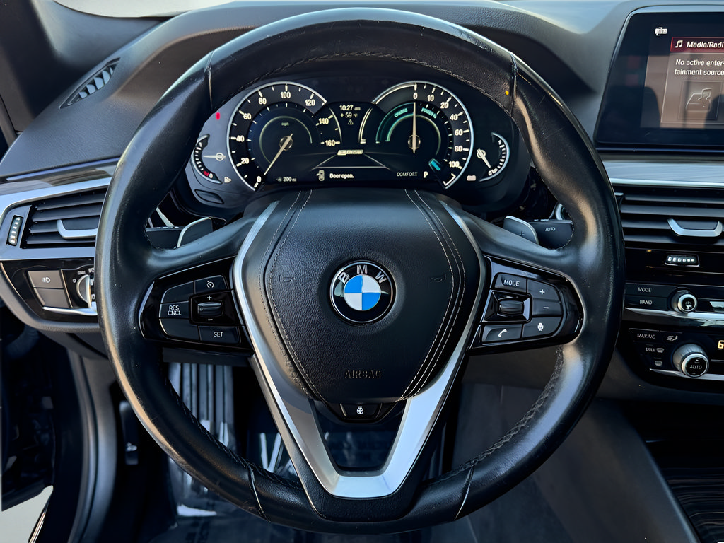 Used 2018 BMW 530e xDrive AWD/4WD image 34
