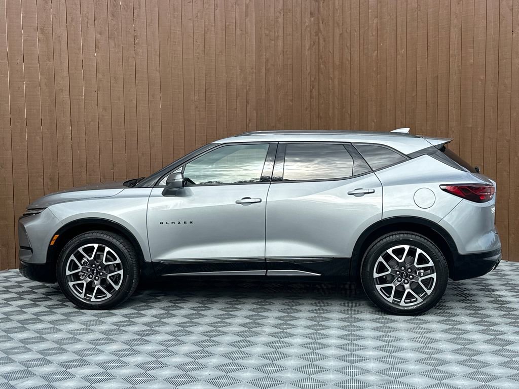Used 2025 Chevrolet Blazer RS image 17