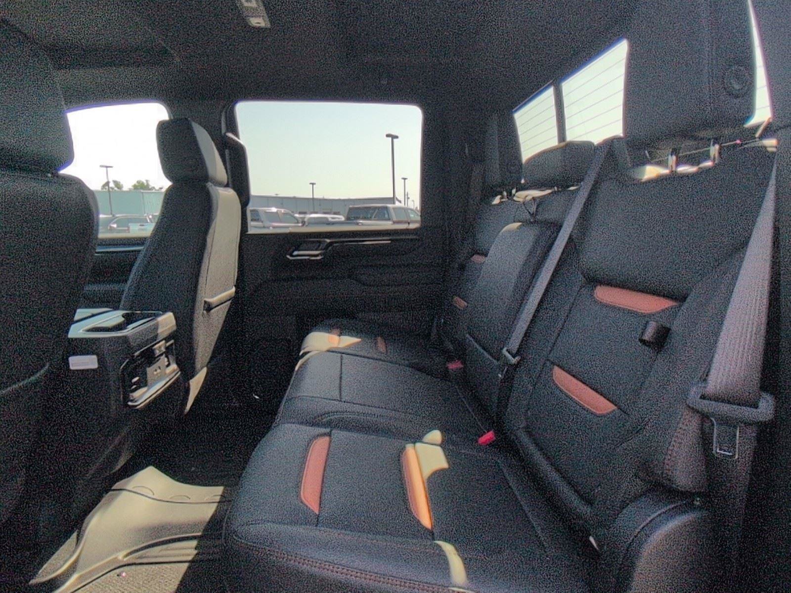 New 2026 GMC Sierra 2500 AT4 w/ AT4 Premium Plus Package AWD/4WD image 36