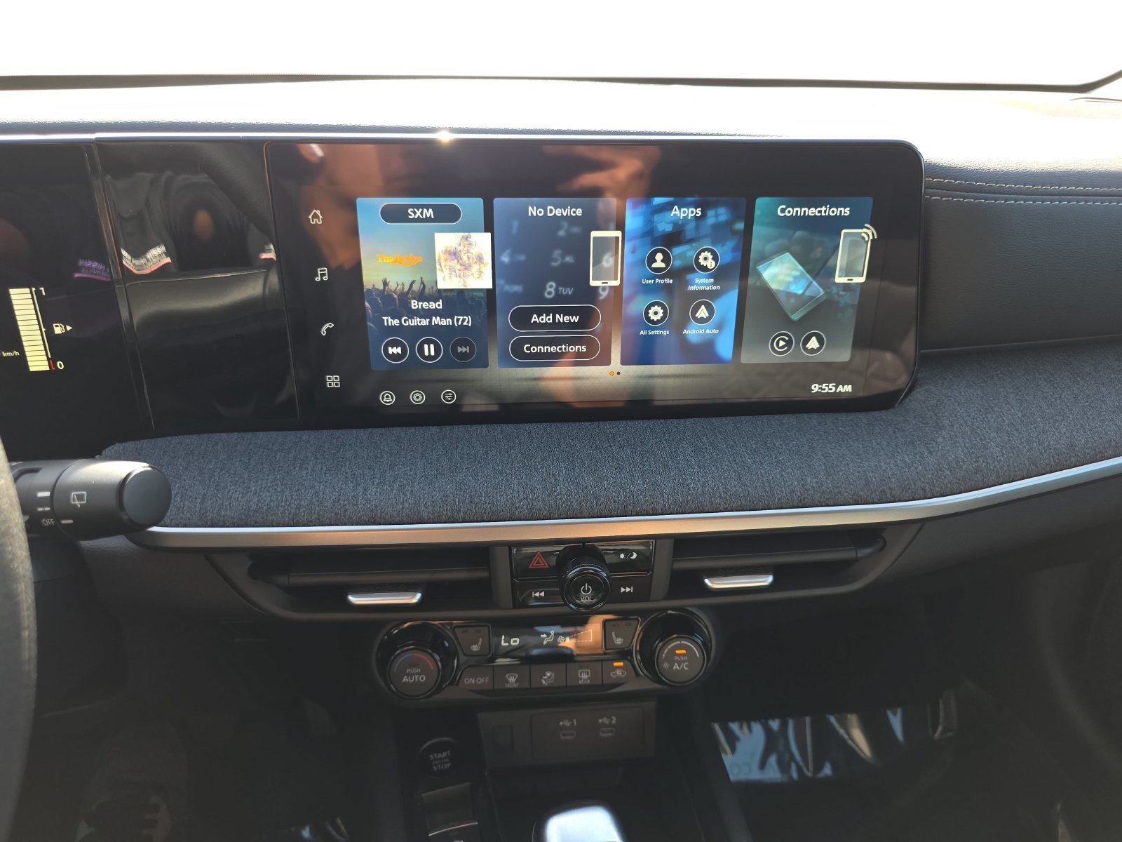 New 2027 Nissan Kicks SV w/ SV Premium Package FWD image 19