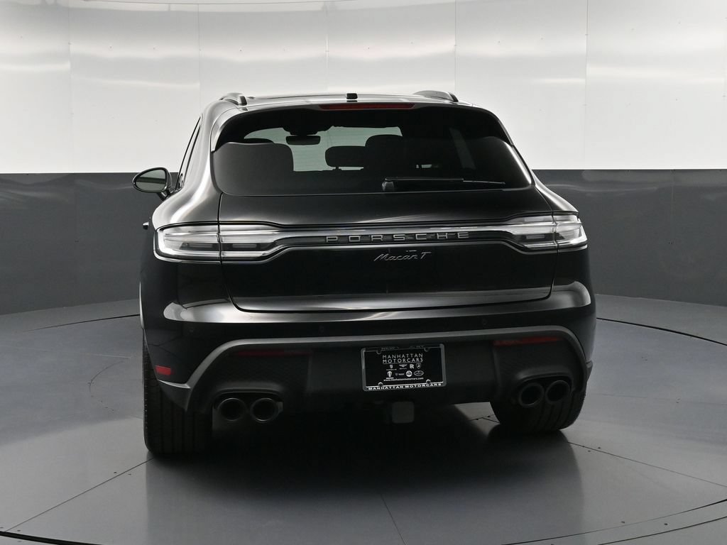 Certified 2024 Porsche Macan Turbo AWD/4WD image 7