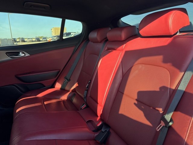 Used 2021 Kia Stinger GT image 11