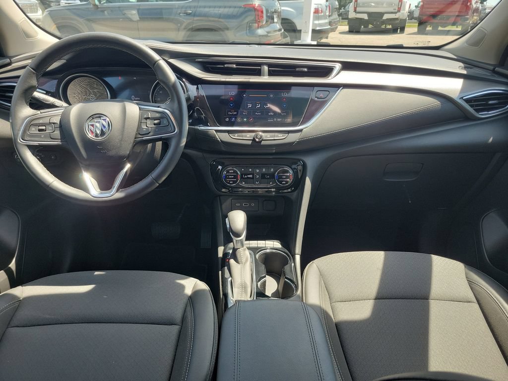 Used 2023 Buick Encore GX Select w/ Safety Package II FWD image 9