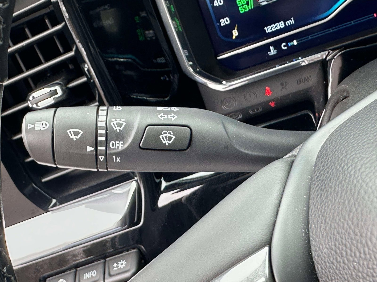 Used 2024 Chevrolet Silverado 3500 High Country w/ High Country Premium Package image 18