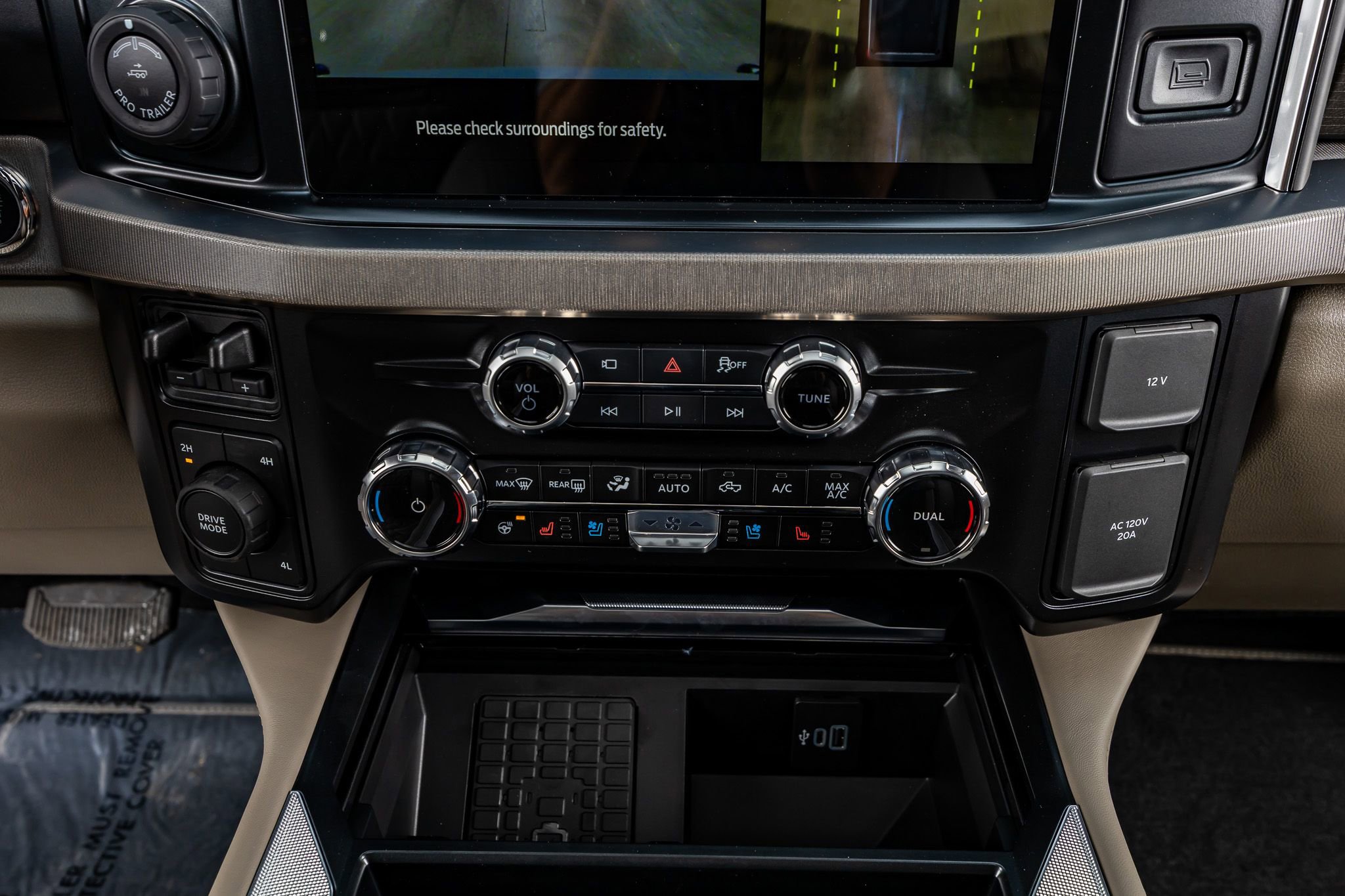 Used 2026 Ford F450 Platinum image 27