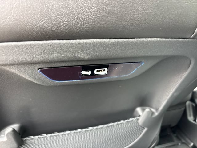New 2027 Chrysler Pacifica Limited w/ S Appearance Package AWD/4WD image 15