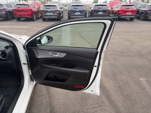Used 2024 Kia Forte LXS image 17