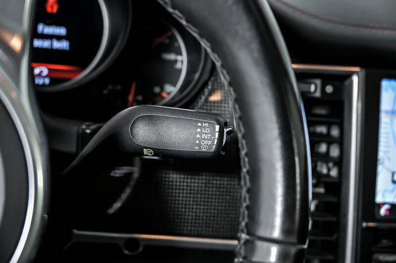 Used 2015 Porsche Panamera GTS AWD/4WD image 25