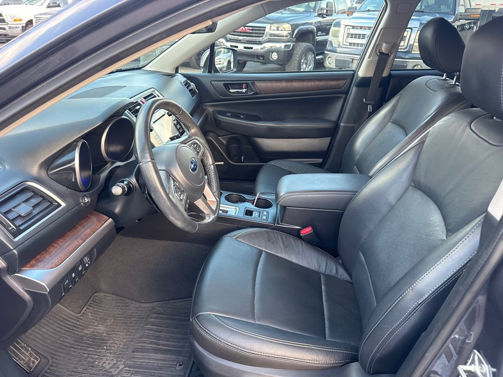 Used 2017 Subaru Outback 2.5i Limited image 10