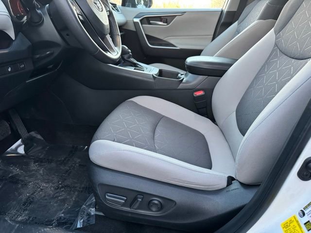 Certified 2023 Toyota RAV4 XLE w/ Convenience Package AWD/4WD image 6