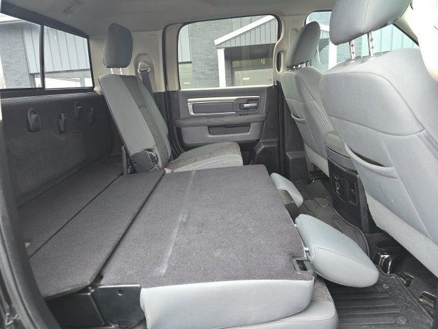Used 2017 RAM 2500 SLT w/ Black Appearance Group image 25