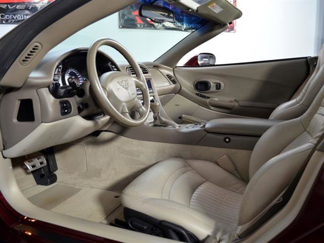 Used 2003 Chevrolet Corvette Convertible w/ Preferred Equipment Group1 image 12