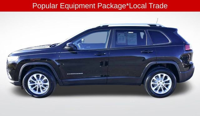 Used 2020 Jeep Cherokee Latitude w/ Cold Weather Group image 2