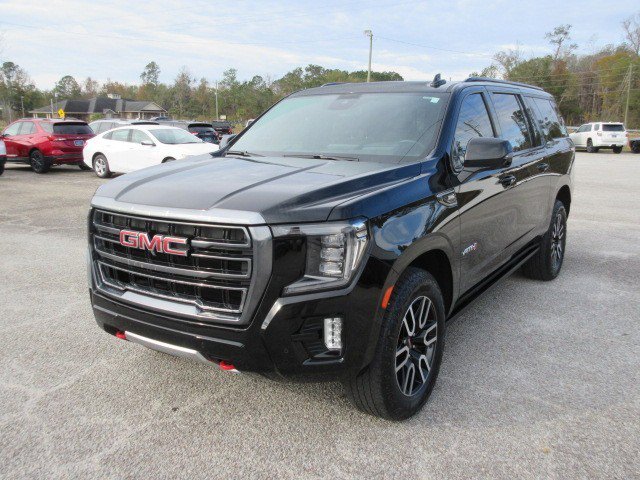 Used 2023 GMC Yukon XL AT4 w/ AT4 Premium Package image 2