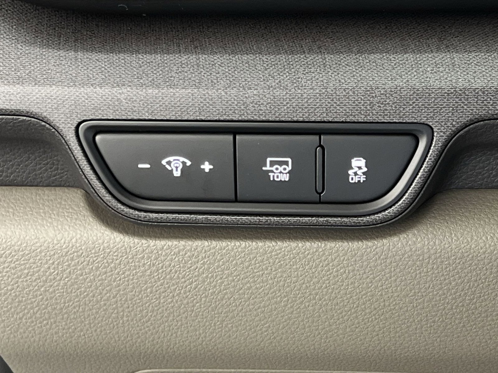 New 2026 Kia Carnival SX image 38