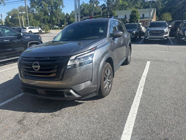 Used 2022 Nissan Pathfinder SV w/ SV Premium Package