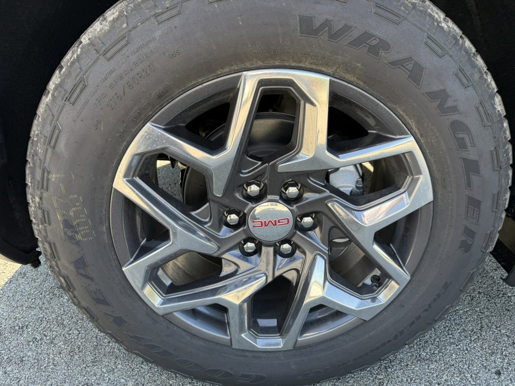 New 2026 GMC Sierra 1500 SLT w/ SLT Premium Plus Package image 9