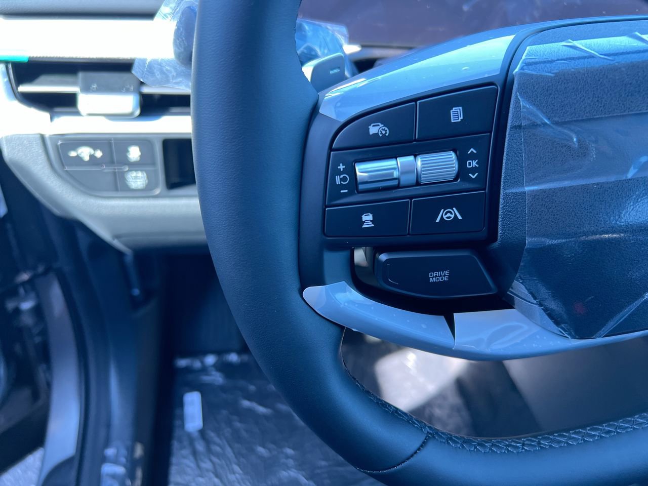New 2026 Kia Sportage LX image 18