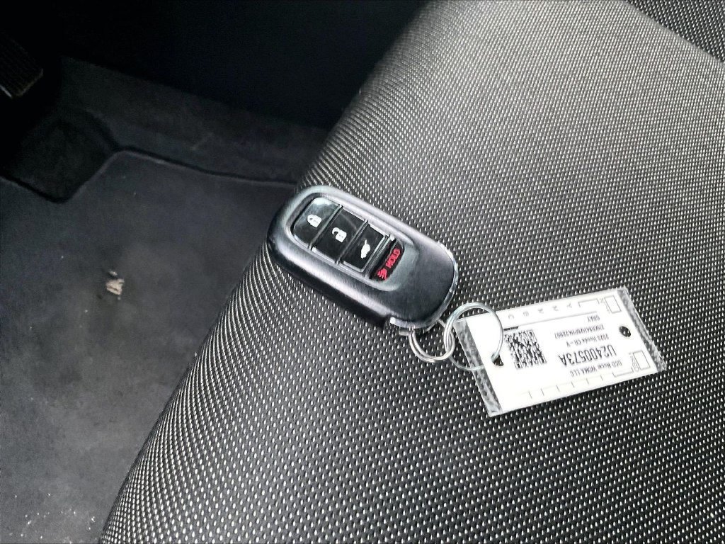 Used 2023 Honda CR-V LX image 30