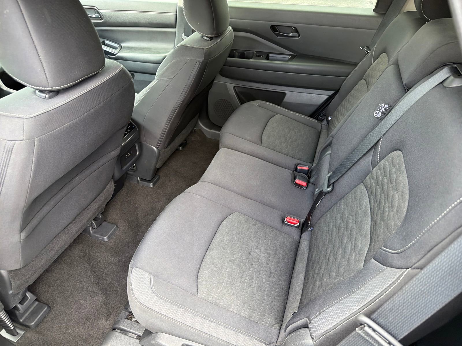 Certified 2024 Nissan Pathfinder SV AWD/4WD image 21