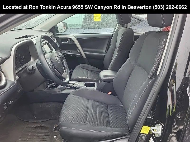 Used 2018 Toyota RAV4 XLE image 7