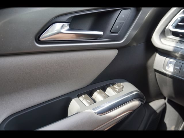 New 2026 Chevrolet Traverse LT FWD image 18
