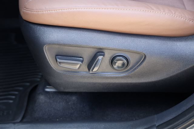 Certified 2025 Toyota Grand Highlander AWD Hybrid image 25