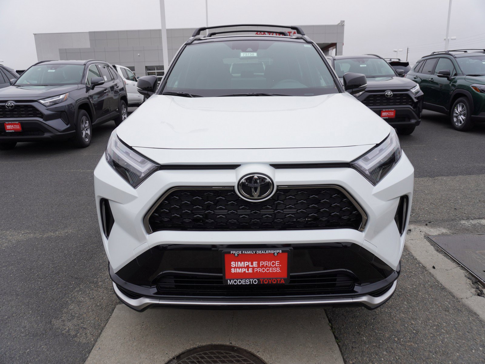 New 2025 Toyota RAV4 XSE image 7
