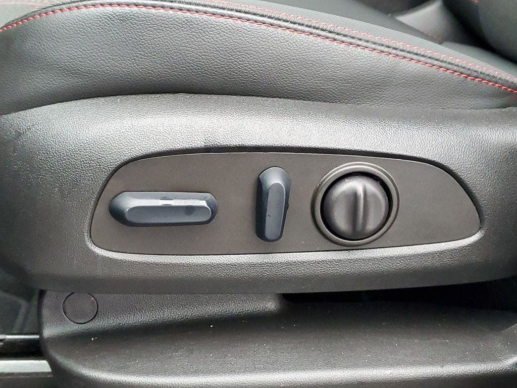 Certified 2023 Chevrolet Equinox RS image 6