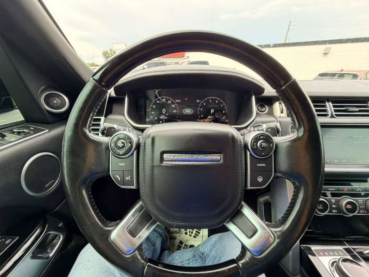 Used 2017 Land Rover Range Rover Supercharged AWD/4WD image 16