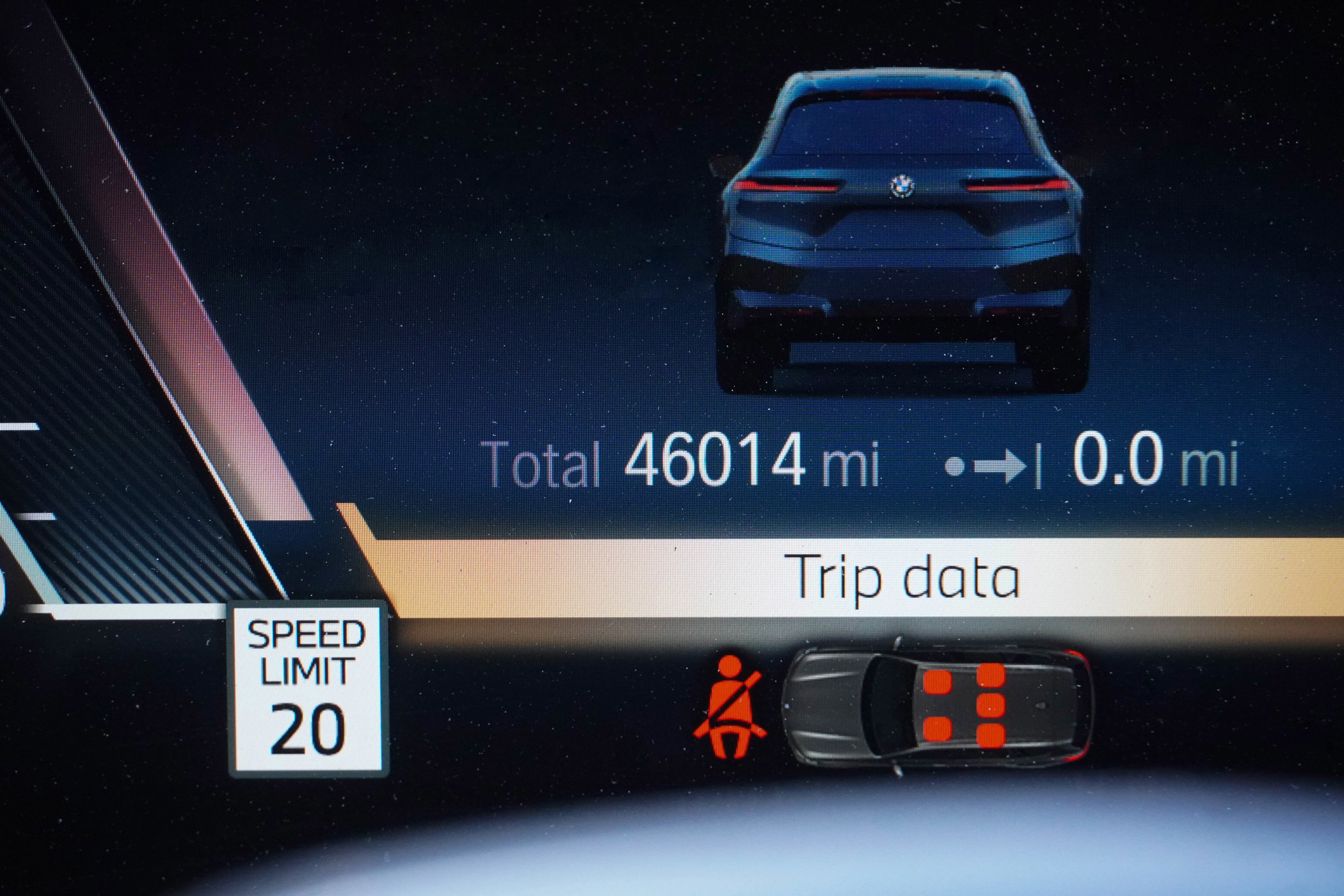 Certified 2023 BMW iX M60 w/ Executive Package AWD/4WD image 21