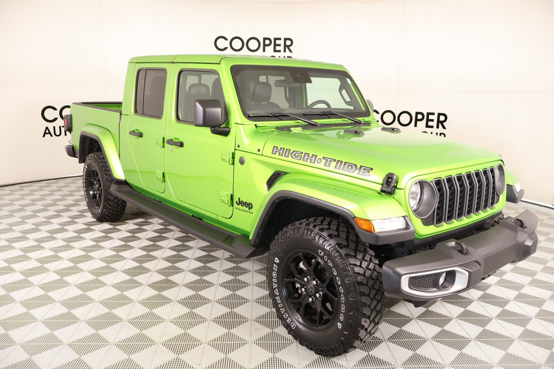 New 2025 Jeep Gladiator Sport AWD/4WD image 1