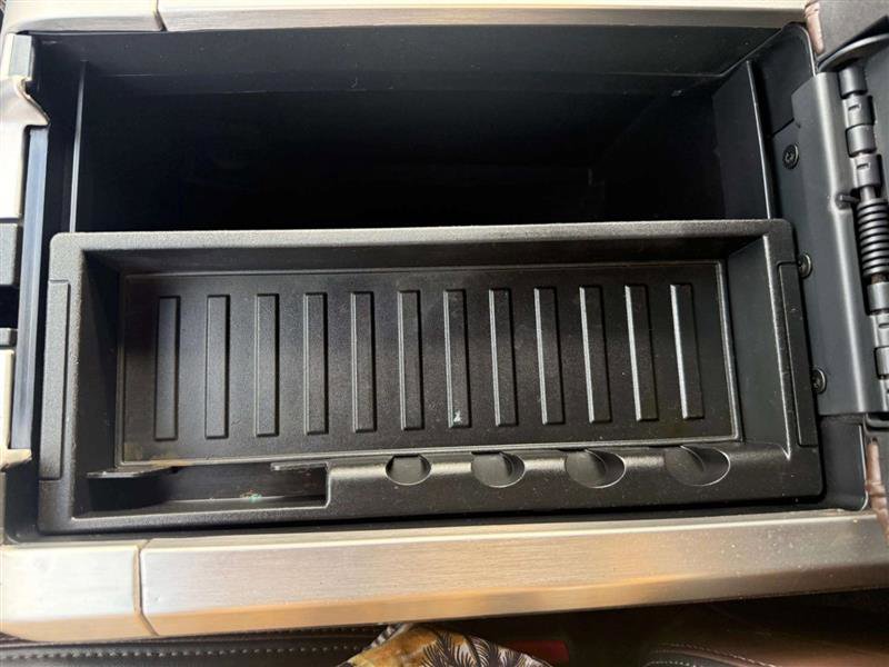 Used 2010 Ford F150 Platinum image 30