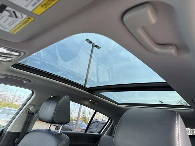 Used 2022 Kia Sportage EX w/ EX Technology Package image 16