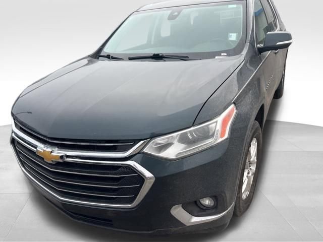 Used 2020 Chevrolet Traverse LT w/ Driver Confidence II Package AWD/4WD image 2
