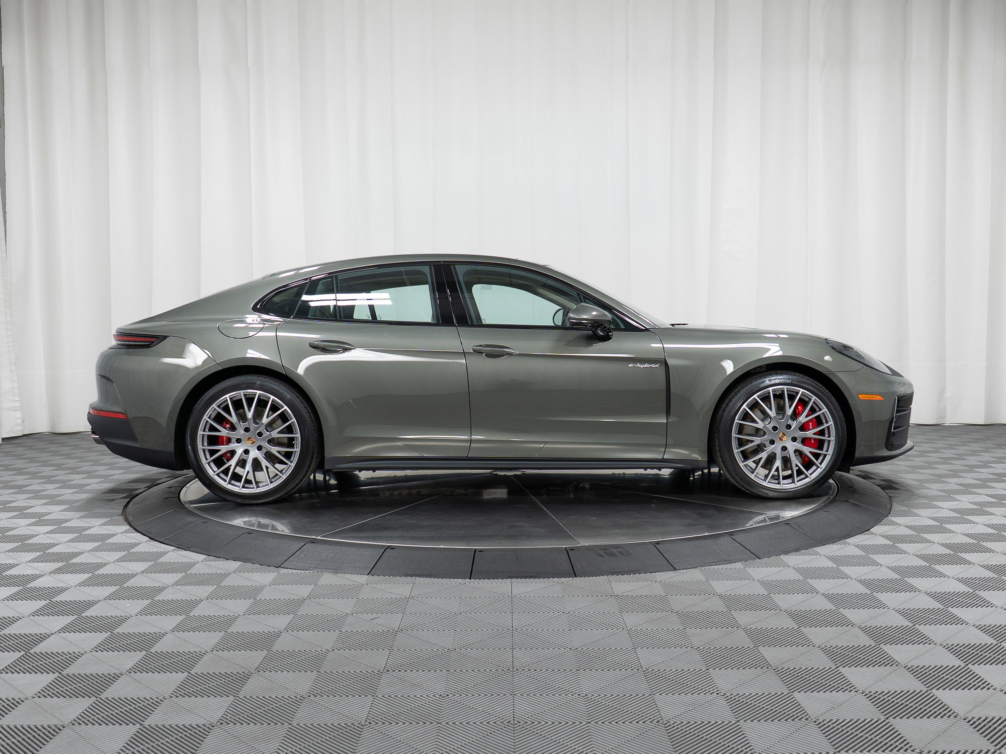 New 2026 Porsche Panamera 4S AWD/4WD image 8