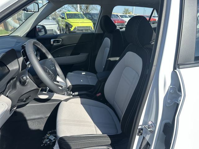 New 2026 Hyundai Venue SEL FWD image 11