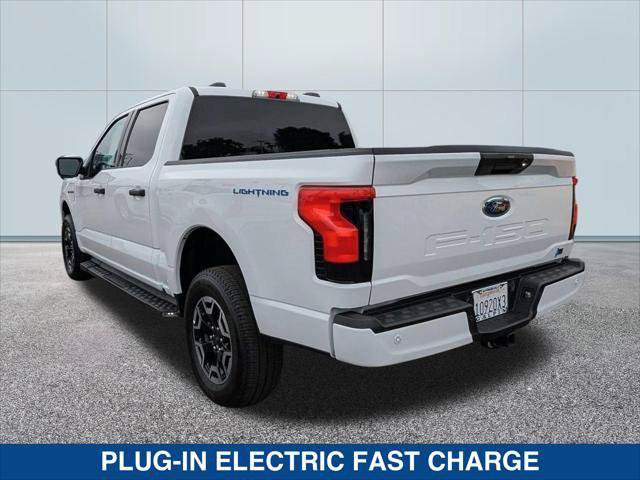 Certified 2023 Ford F150 Lightning XLT AWD/4WD image 5