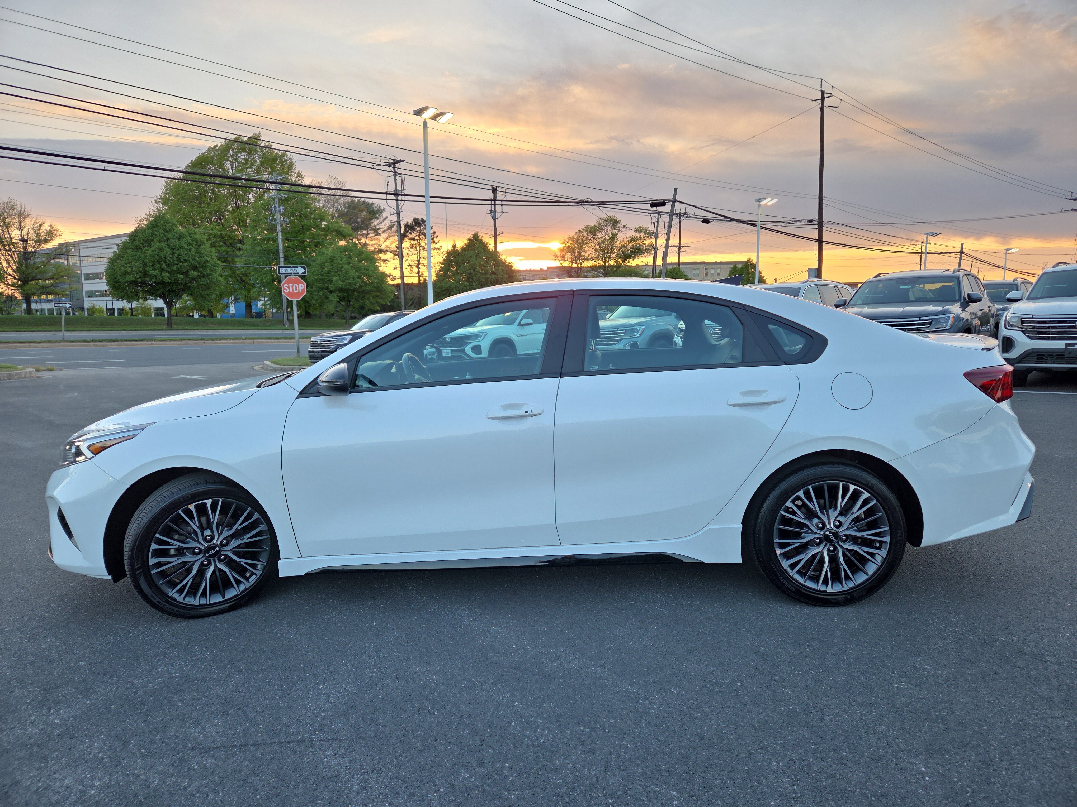 Certified 2024 Kia Forte GT-Line FWD image 7