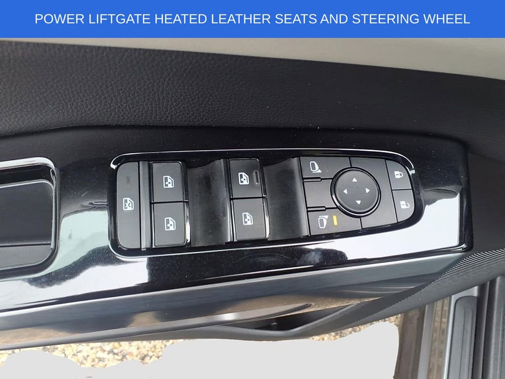 Used 2023 Nissan Pathfinder SL image 23