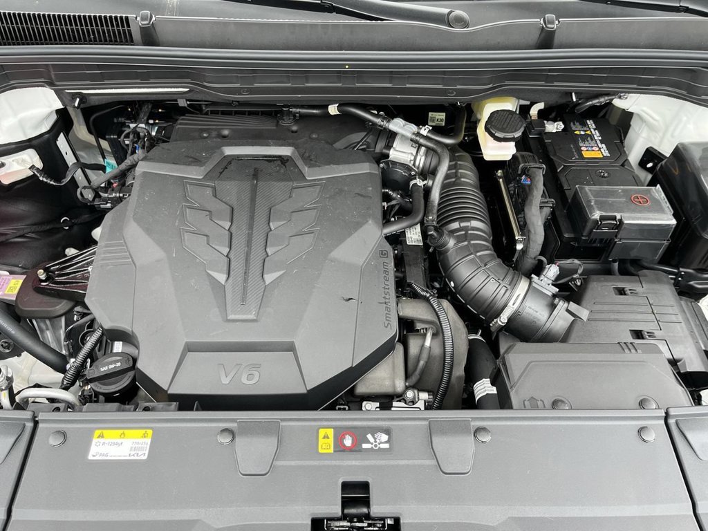 New 2026 Kia Carnival FWD image 29