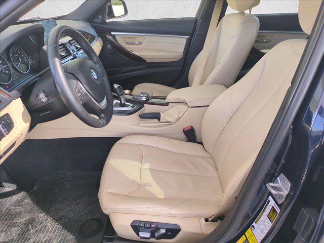 Used 2017 BMW 330e RWD image 17